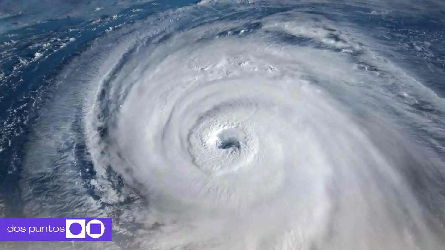 Huracán Milton, categoría 4, categoría 5, meteorólogo John Morales, cambio climático, devastación, Florida, Tampa, reacciones emocionales, fenómenos extremos