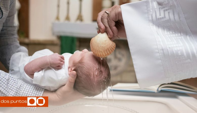 La más nueva de Lupita TikTok bautizan a su bebe en el hospital
