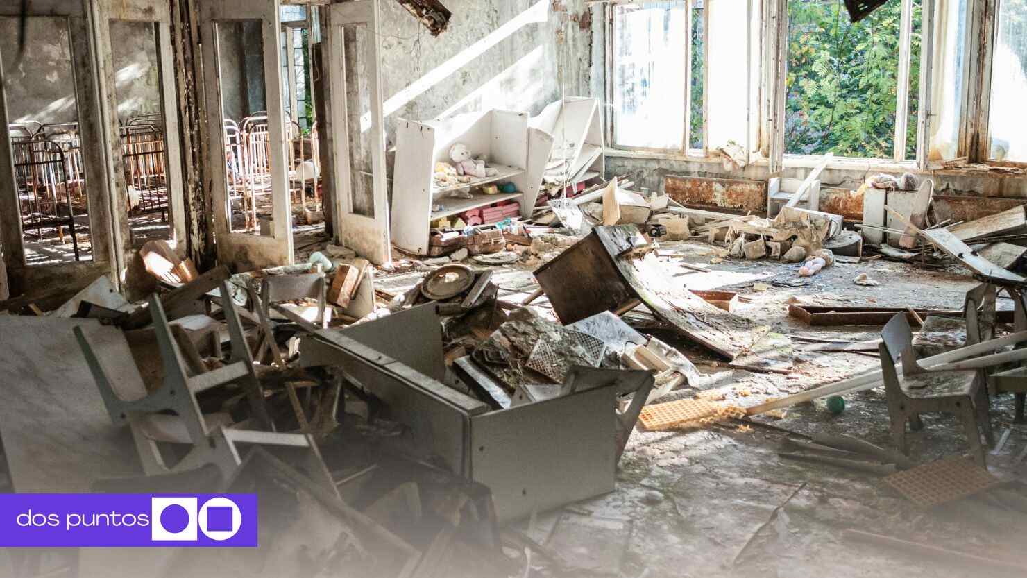 Conflicto de herencia hace que hijas destruyan la casa de su padre