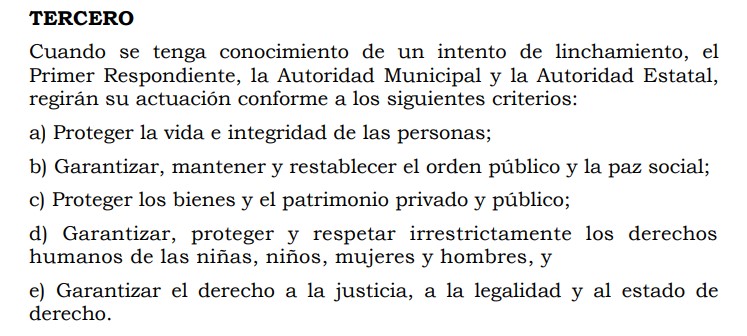 En Tehuacan acaban de ocurrir una serie de hechos increíbles desde el ataque a un vendedor de frutas, el incendio de una casa, un intento de linchamiento y la intervención de la policía. Este es el caso que más ha sorprendido a Tehuacan de 2025. Y aquí están todos los detalles sobre lo sucedido y las actualizaciones más recientes. 