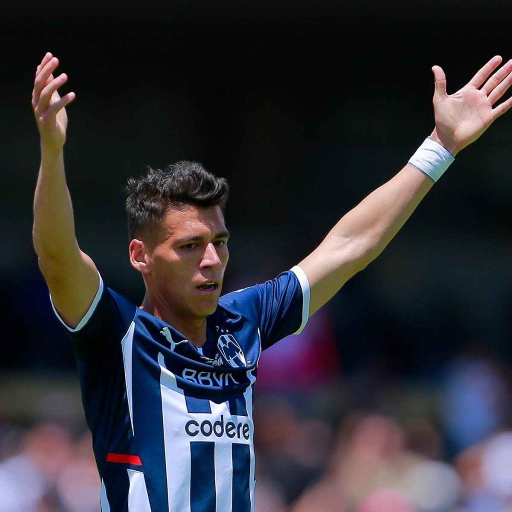 ¿Héctor Moreno de regreso a Pumas? El retiro puede esperar... o no