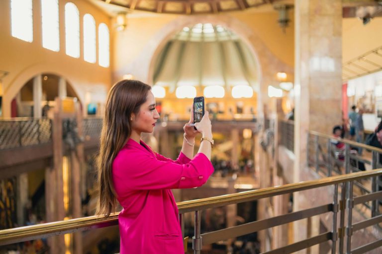 Irlanda multa a TikTok por millones por transferir datos a China
