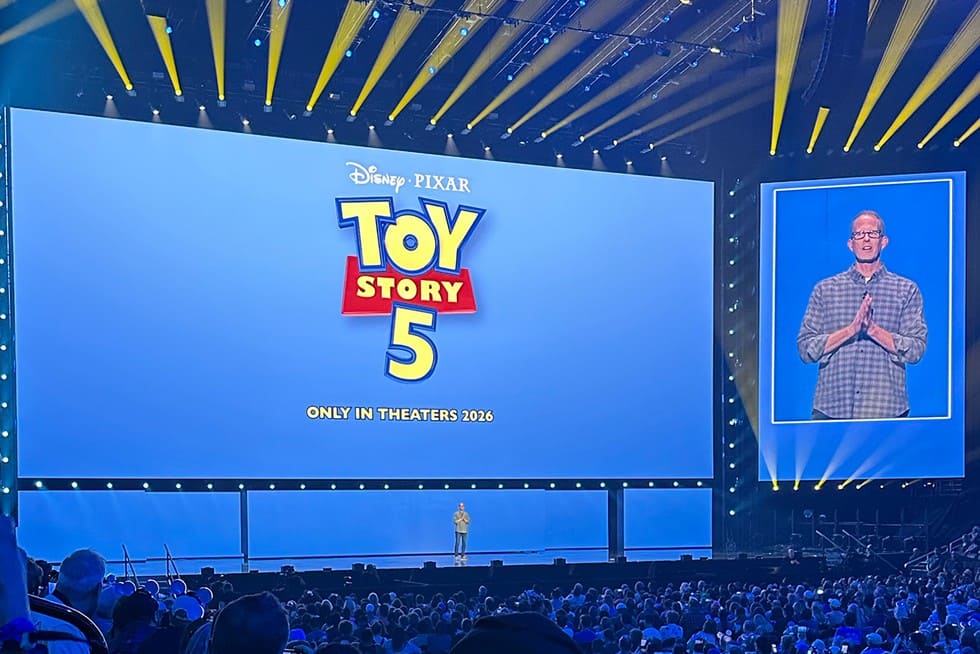 Parece que Disney ya no sabe de dónde sacar más dinero. Tras el tropiezo con Blancanieves y el próximo estreno de Lilo & Stitch, ahora Pixar vuelve a apostar por una de sus cartas más seguras: Toy Story y aquí es donde muchos nos preguntamos: ¿Es Toy Story 5 la película más innecesaria de Pixar? creemos que ya es hora de dejar ir a los juguetes.