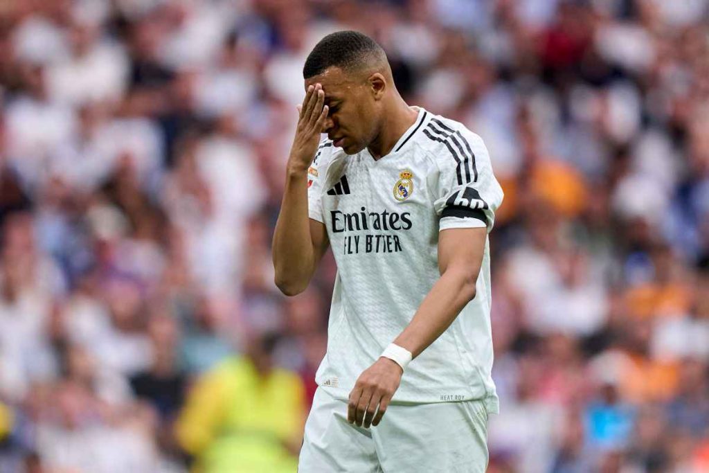 Mbappé hospitalizado, Mbappé no juega contra Pachuca, Mbappé gastroenteritis, Mbappé Mundial de Clubes 2025, Pachuca vs real madrid sin Mbappé, Mbappé fuera por enfermedad, bajas Mundial de Clubes, Mbappé salud