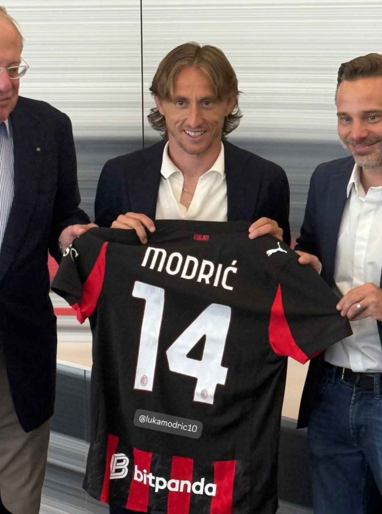 Luka Modric Milan, Modric AC Milan 2025, fichaje Modric Milan, Modric deja Real Madrid, contrato Modric Milan, Balón de Oro Modric Milan, Modric Serie A