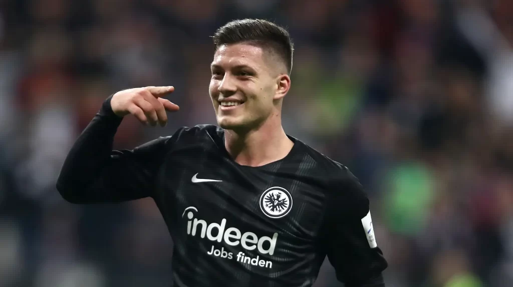 Luka Jovic Cruz Azul, Luka Jovic Real Oviedo, fichajes Cruz Azul 2025, delantero Luka Jovic, Liga MX fichajes, Luka Jovic no llega a Cruz Azul, refuerzos Cruz Azul, Luka Jovic España