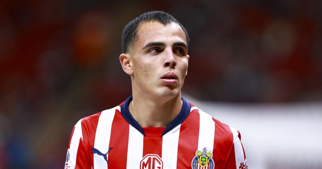 Hugo Camberos Chivas, Brujas oferta Hugo Camberos, fichajes Chivas 2025, Brujas Liga MX, traspasos Chivas Europa, venta Hugo Camberos