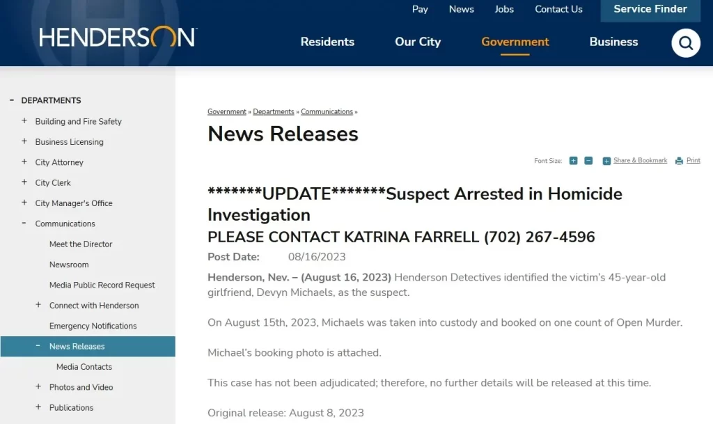 Hay personas que dicen que no hay una sola fuerza en el universo más poderosa que el amor, palabras que se dicen con un sentimiento muy bonito, pero hay casos que nos revelan las profundidades a las que un individuo es capaz de llegar por esa pareja ideal. Esta es la situación de Devyn Michaels, una ex actriz de cine para adultos que decapitó a su ex por interponerse en su nueva relación con su hijastro. En dos puntos te explicamos lo que sucedió y la relación entre Jonathan y Deviere Willette.