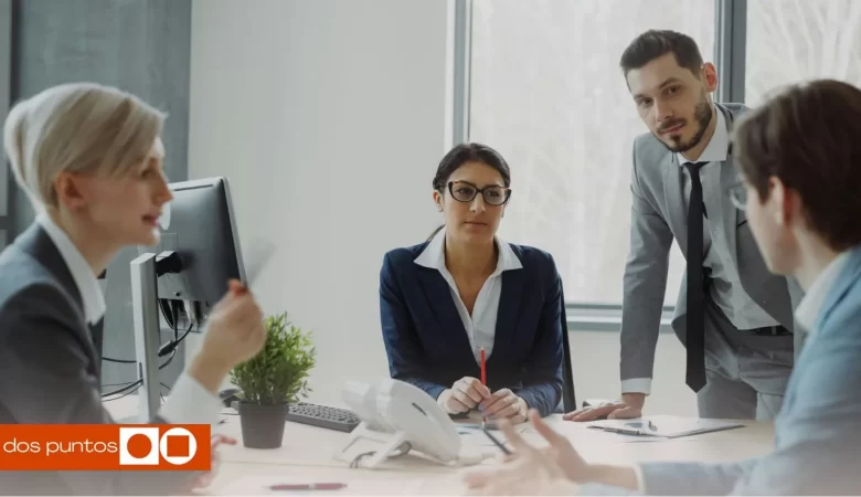 Netflix compra Warner, Netflix Warner Bros, Warner Bros Discovery, Netflix Warner, Netflix compra warner, dos puntos, dos puntos media