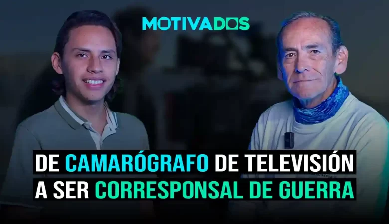 Motivados; dospuntos.media; dospuntos punto media; podcast; Javier Araiza Granados; camarógrafo televisión; camarógrafo cine; corresponsal de guerra; producción audiovisual; TV Azteca operador cámara; sistemas de audio televisión; técnica de switcheo; historias detrás de cámaras; podcast Motivados; narrativa audiovisual; profesionales de la imagen; cobertura en zonas de conflicto; motivación creatividad audiovisuales