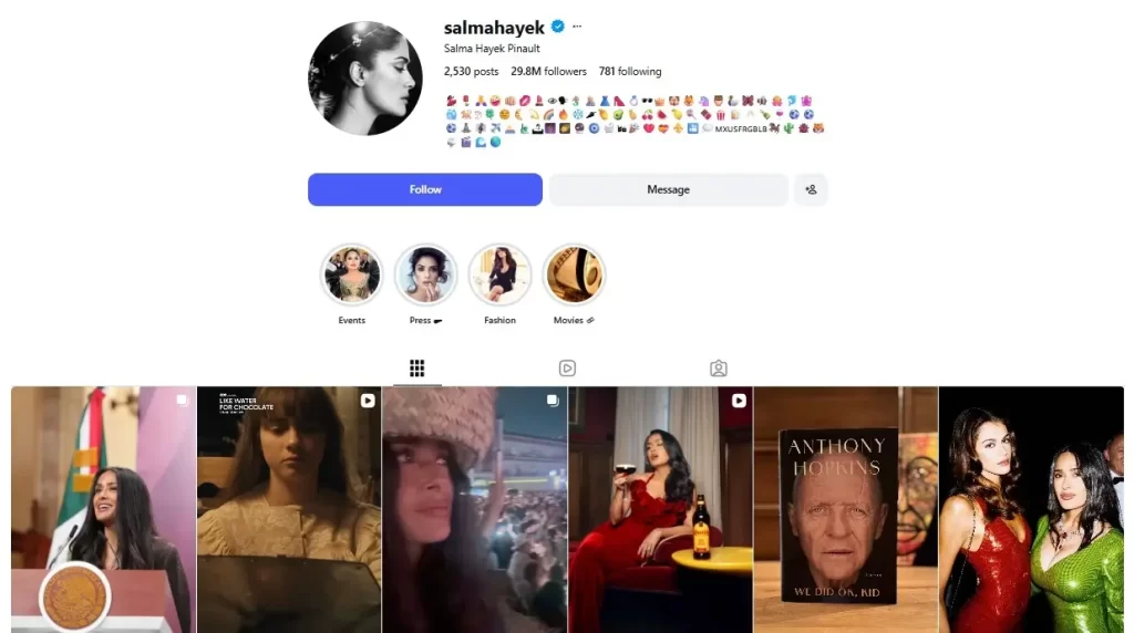 Si te interesa la política, las decisiones que toma la presidenta o el rumbo del país, entonces ves la llamada “conferencia matutina”, y si ese es el caso, sabes que todos los días traen a invitados especiales, que lo normal es que sean solo titulares de diferentes instancias de gobierno. Sin embargo, hoy sucedió algo inusual, cuando la actriz, directora y productora de Hollywood, Salma Hayek, salió al escenario en la "mañanera" con Claudia Sheinbaum a anunciar su nueva película y un sistema de incentivos para fortalecer el cine de México. En dos puntos te contamos todo lo que tienes que saber sobre este dúo inesperado y sus planes: