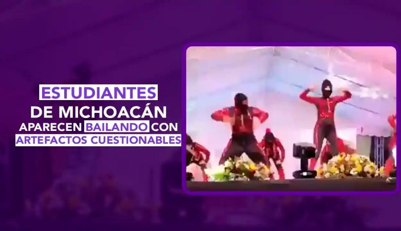 En este episodio de Dos News, la polémica estalla tras viralizarse un video de estudiantes que bailan con artefactos cuestionables durante un evento escolar en Michoacán, generando indignación y debate sobre la normalización de la violencia. Además, abordamos las reacciones de autoridades y figuras públicas, así como el contexto social que rodea este tipo de expresiones en jóvenes. Un caso que pone sobre la mesa los límites entre creatividad, cultura y apología del delito. ¿Que nos espera en mexico magico y el mundo? Enterate en dos puntos punto media, plataforma de Puebla, México.