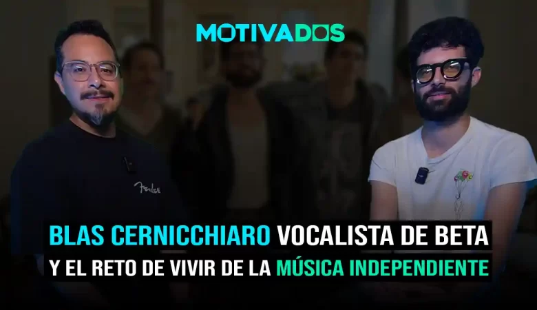 Motivados; dospuntos.media; dospuntos punto media; podcast; Empoderamiento; Motivación; Blas Cernicchiaro entrevista; banda BETA México; Motivados Blas Cernicchiaro; rock alternativo mexicano; BETA banda poblana; vocalista de BETA; músicos independientes México; historia de BETA banda; rock indie mexicano; Blas Cernicchiaro Motivados; bandas mexicanas de rock alternativo; trayectoria banda BETA; música independiente México; entrevistas músicos mexicanos; DosPuntos.media Motivados