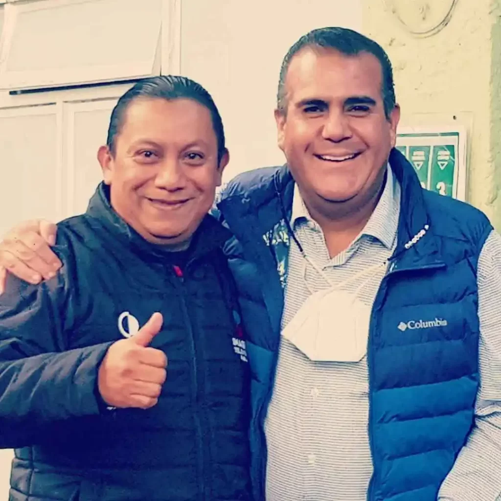 Ricardo Aguilar revela cómo ha construido una trayectoria en la producción de televisión, compartiendo las claves que lo han llevado a destacar detrás de cámaras en una industria altamente competitiva.