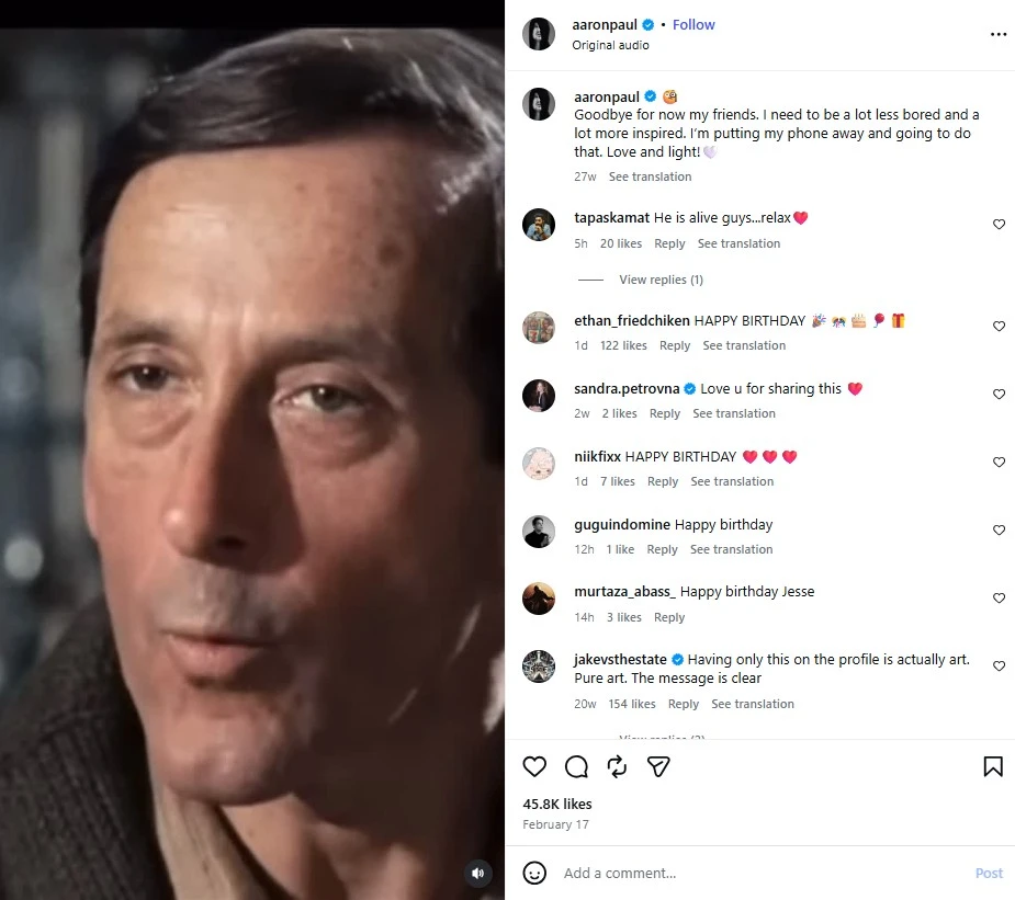 Las redes sociales son una de las herramientas modernas más poderosas. Les permiten a personas distantes organizarse e intercambiar información. Nos conceden una mejor perspectiva de los eventos que suceden alrededor de nosotros. Sin embargo, a la par se convirtieron en uno de los sitios donde más aparecen noticias falsas. Un caso actual reciente está con el actor Aaron Paul, que interpretó a Jesse Pinkman de Breaking Bad, del que salió un rumor sobre cómo falleció. En dos puntos te contamos todo lo que sabemos del caso, las razones por las que ocurrió la confusión y los proyectos actuales del intérprete.